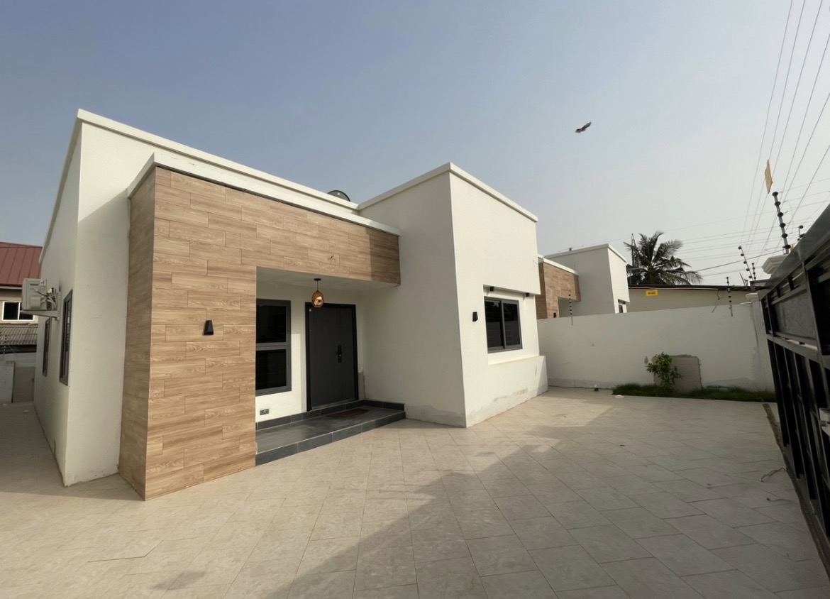 3 BEDROOM