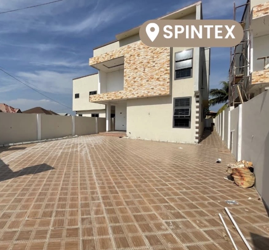 4 BEDROOM